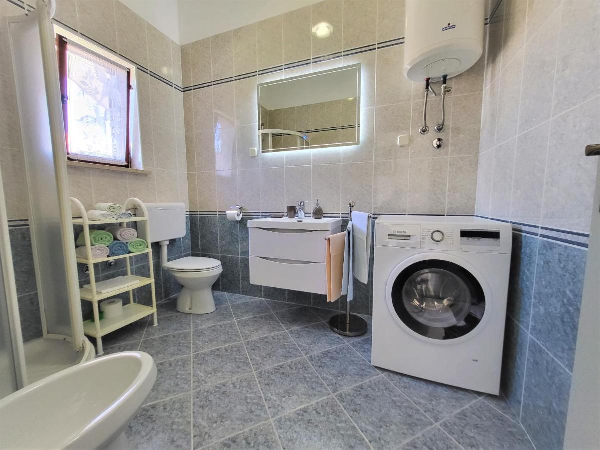 Cozy Apartment Mandula Vrsar Kültér fotó