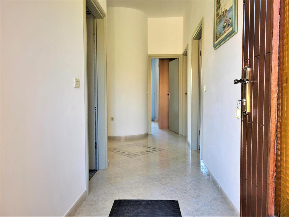 Cozy Apartment Mandula Vrsar Kültér fotó