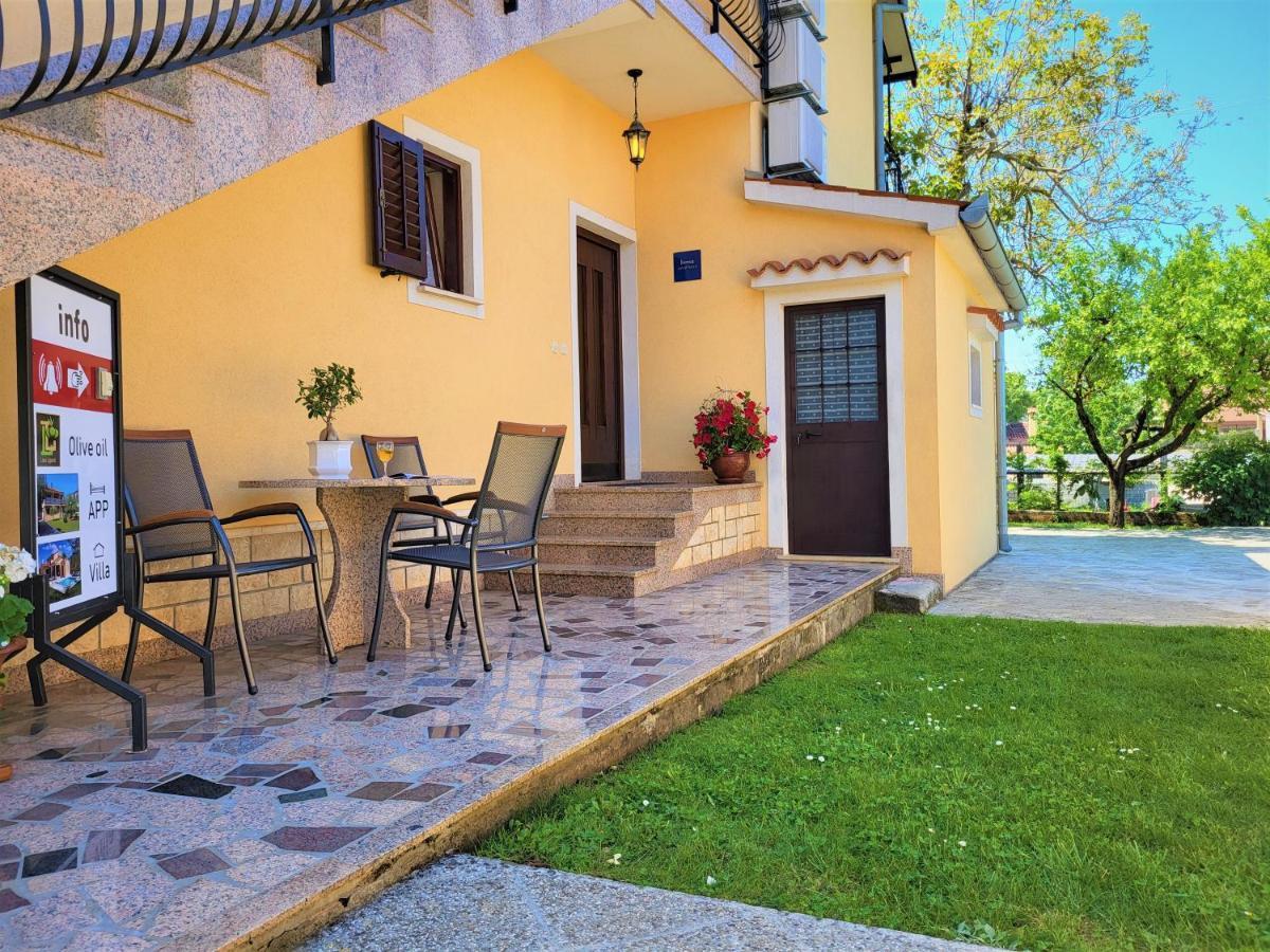Cozy Apartment Mandula Vrsar Kültér fotó