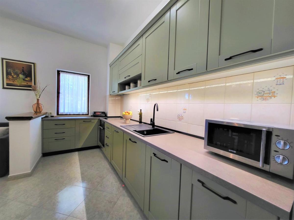 Cozy Apartment Mandula Vrsar Kültér fotó